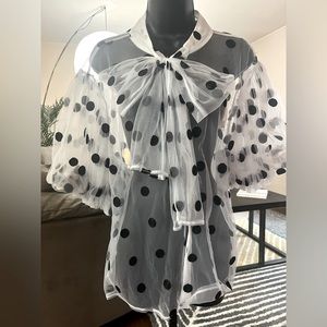 New!!!POLKA DOT BLOUSE BLACK/WHITE